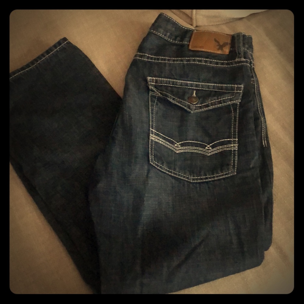 American Eagle men’s jeans